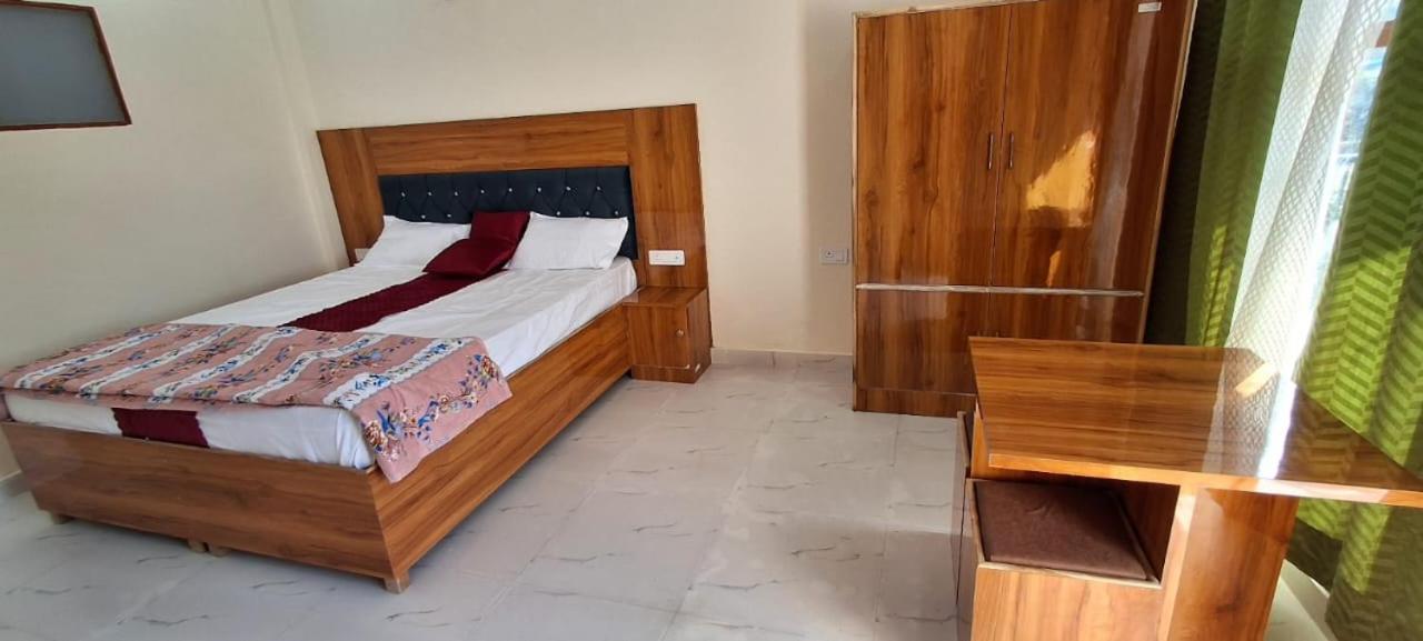 Parvatiya Homestay Mussoorie Bagian luar foto