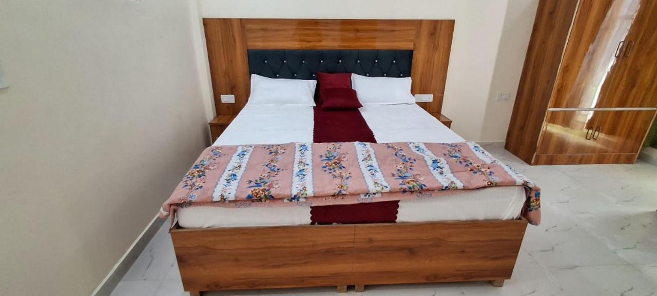 Parvatiya Homestay Mussoorie Bagian luar foto